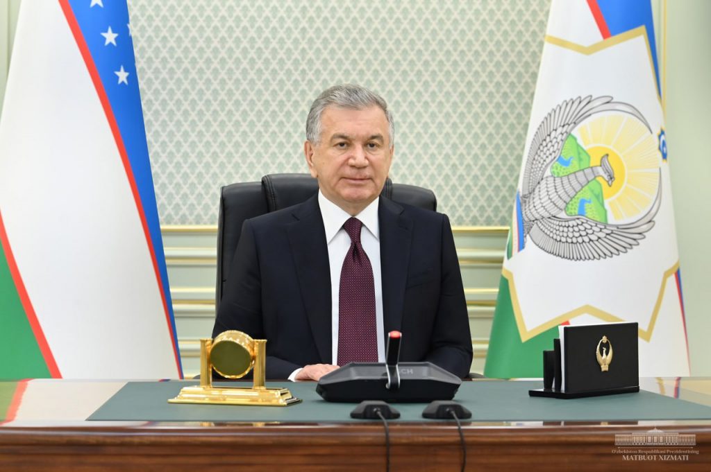 Shavkat Mirziyoyev: Usbekistan zu Fortschritt und Wohlstand führen